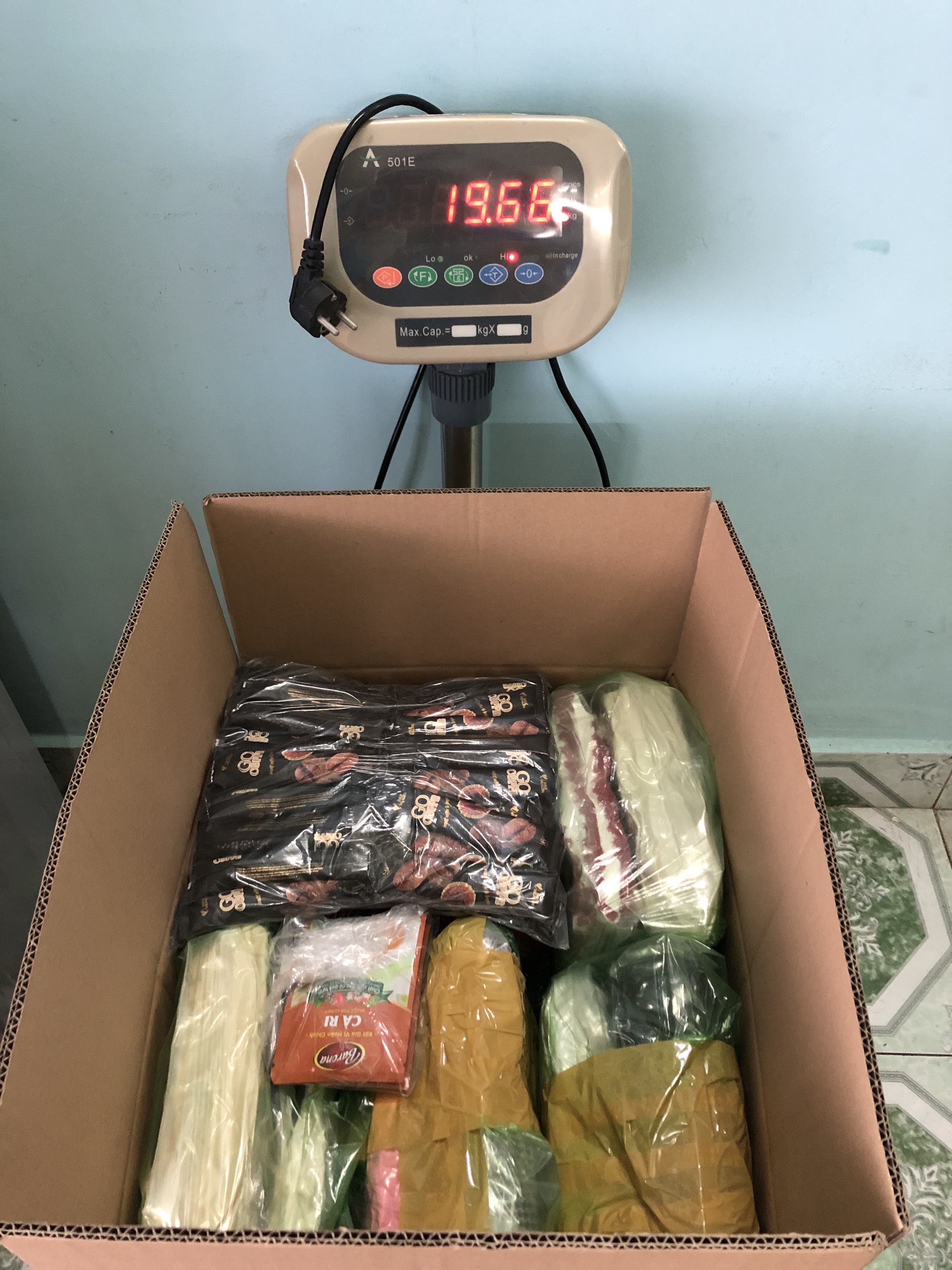 Gửi quần áo đi Malaysia tại Cần Thơ